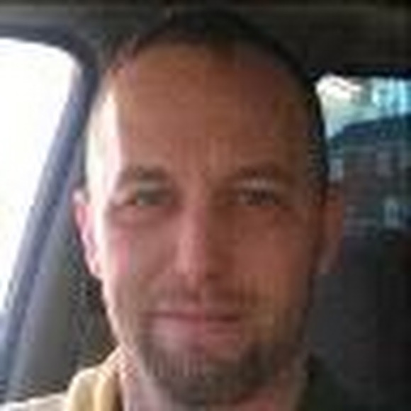 Meet your Posher, Andrew - Picture 1 of 1